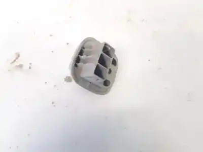 Pezzo di ricambio per auto di seconda mano plastica per opel meriva b 1.7 16v cdti riferimenti oem iam   