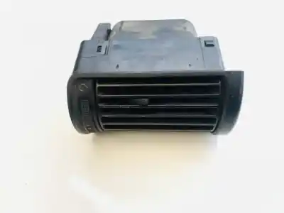 Second-hand car spare part air ventilation grille for audi a4 avant (b5) 1.9 tdi oem iam references 8d1820902
