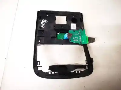 Peça sobressalente para automóvel em segunda mão plásticos por volvo v50 (545) 2.0 d referências oem iam 30653562