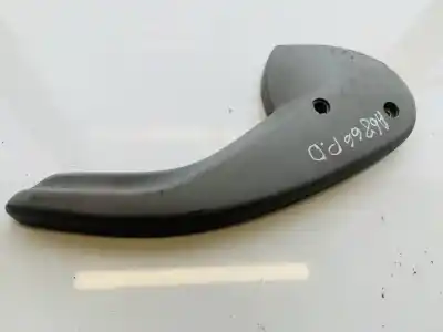 Pièce détachée automobile d'occasion plastiques pour volkswagen golf v (1k1) 1.6 fsi références oem iam 1j0882252