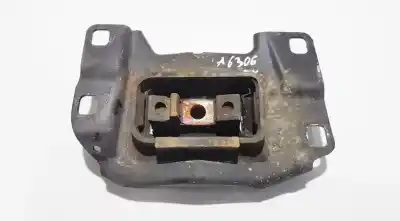 Peça sobressalente para automóvel em segunda mão suporte motor por ford focus lim. (cb4) 1.6 tdci cat referências oem iam 3m517m121ae