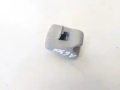 Peça sobressalente para automóvel em segunda mão plásticos por ford focus lim. (cb4) 1.6 tdci cat referências oem iam 