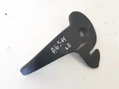 Peça sobressalente para automóvel em segunda mão plásticos por dacia sandero 1.6 cat referências oem iam 520522