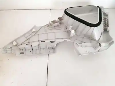 Pezzo di ricambio per auto di seconda mano plastica per mazda 3 lim. (bl) 1.6 cd diesel cat riferimenti oem iam bbn968250  bc1n68250