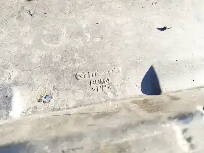 Pezzo di ricambio per auto di seconda mano plastica per mazda 3 lim. (bl) 1.6 cd diesel cat riferimenti oem iam mazdabbm4  