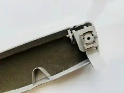 Pezzo di ricambio per auto di seconda mano plastica per ford focus lim. (cb4) 1.6 tdci cat riferimenti oem iam   