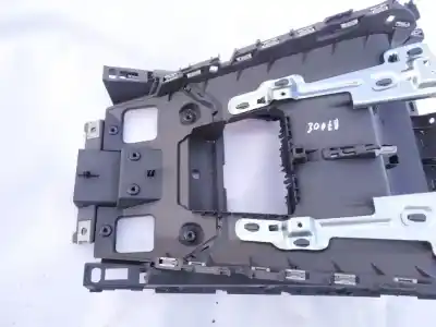 Pezzo di ricambio per auto di seconda mano plastica per jaguar i-pace 2018 --> ev400 90kwh awd riferimenti oem iam j9d3045j86ap1a02  j9d3-045j86-a-p1a-02 l9d3044c73ad8pvj 523850 jafvc1c104