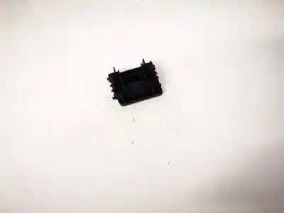 Автозапчастина б/у пластика для audi a3 (8l) 1.8 ambiente посилання на oem iam 8l0941515a  