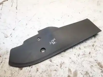 Peça sobressalente para automóvel em segunda mão plásticos por ford focus lim. (cb4) 1.6 tdci cat referências oem iam 03009