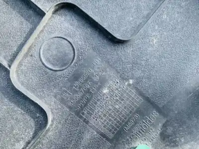 Pezzo di ricambio per auto di seconda mano plastica per opel meriva b 1.7 16v cdti riferimenti oem iam 13265528  