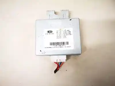 Piesă de schimb auto la mâna a doua modul electrotic pentru kia sportage 1.7 crdi cat referințe oem iam 953003u000