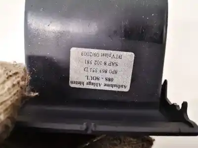 Pezzo di ricambio per auto di seconda mano plastica per audi a3 (8p) 2.0 tdi riferimenti oem iam 8p0863351d  