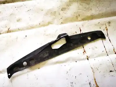 Pezzo di ricambio per auto di seconda mano plastica per toyota corolla (e11) 2.0 d-4d linea sol riferimenti oem iam 5328913010  53289-13010