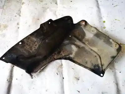 Pezzo di ricambio per auto di seconda mano plastica per toyota corolla (e11) 2.0 d-4d linea sol riferimenti oem iam 5144212180  51442-12180