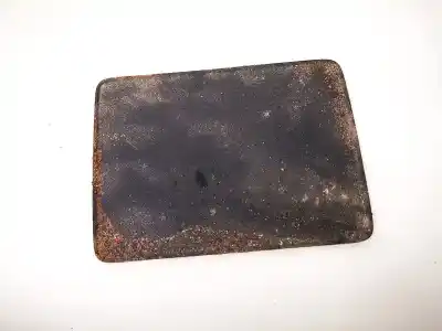 Peça sobressalente para automóvel em segunda mão plásticos por toyota corolla (e11) 2.0 d-4d linea sol referências oem iam 5881513010