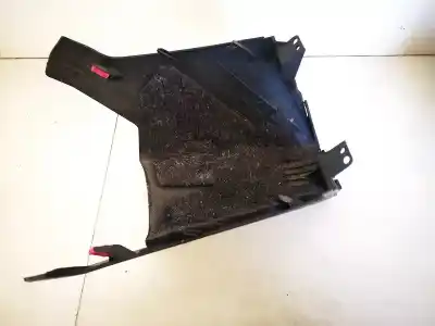 Pezzo di ricambio per auto di seconda mano plastica per toyota corolla (e11) 2.0 d-4d linea sol riferimenti oem iam 5543413020  55434-13020, 55434-13030