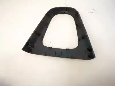 Pezzo di ricambio per auto di seconda mano plastica per toyota corolla (e11) 2.0 d-4d linea sol riferimenti oem iam 5884313020  58843-13020