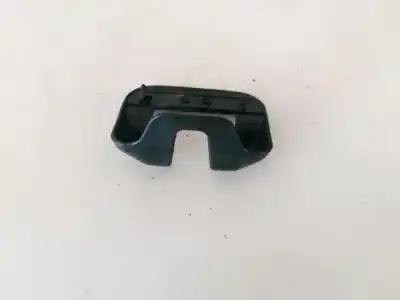 Pezzo di ricambio per auto di seconda mano plastica per toyota corolla (e11) 2.0 d-4d linea sol riferimenti oem iam   