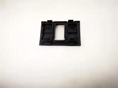 Pezzo di ricambio per auto di seconda mano plastica per toyota corolla (e11) 2.0 d-4d linea sol riferimenti oem iam 5553932010  