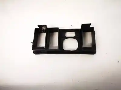 Pezzo di ricambio per auto di seconda mano plastica per toyota corolla (e11) 2.0 d-4d linea sol riferimenti oem iam 777665  