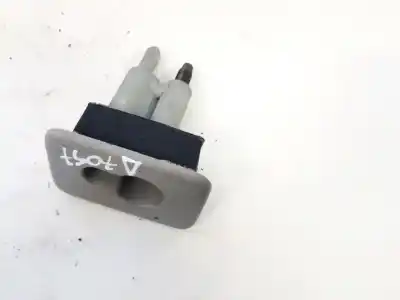 Pezzo di ricambio per auto di seconda mano plastica per opel zafira b 1.9 cdti riferimenti oem iam   