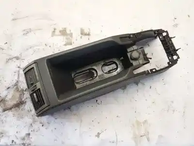 Second-hand car spare part plastics for opel zafira b 1.9 cdti oem iam references 13162600