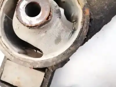 Second-hand car spare part engine support for toyota corolla (e11) 2.0 d-4d linea sol oem iam references 1237127026  12371-27026