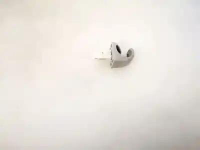 Pezzo di ricambio per auto di seconda mano plastica per toyota corolla (e11) 2.0 d-4d linea sol riferimenti oem iam 