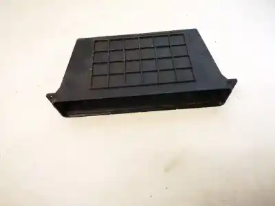 Peça sobressalente para automóvel em segunda mão plásticos por hyundai getz (tb) 1.5 crdi referências oem iam 847421c050