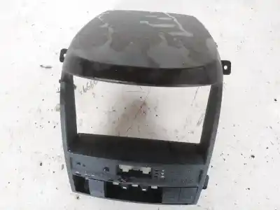 Pezzo di ricambio per auto di seconda mano plastica per kia sorento 2.5 crdi ex riferimenti oem iam 847603e100  84760-3e100