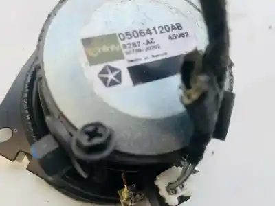 Second-hand car spare part speaker for dodge journey 2.0 16v crd cat oem iam references 05064120ab  30709j0202