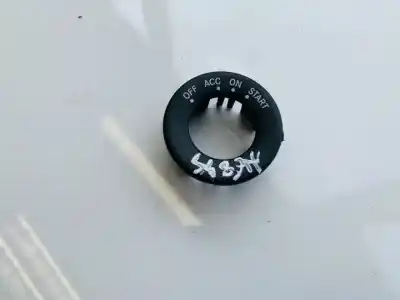 Peça sobressalente para automóvel em segunda mão plásticos por opel zafira a 2.0 dti referências oem iam 