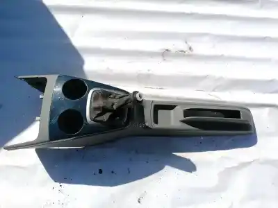 Pezzo di ricambio per auto di seconda mano plastica per mazda 2 lim. (de) 1.4 diesel cat riferimenti oem iam 3m71a045b55a  3m71-a045b55-a