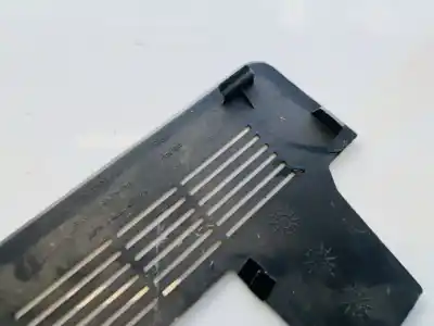 Second-hand car spare part plastics for dodge journey 2.0 16v crd cat oem iam references 100013709  100014639