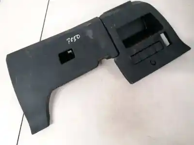 Second-hand car spare part plastics for citroen c4 i (lc_) 1.6 hdi oem iam references 9653801677 Second-hand car spare part plastics for citroen c4 i (lc_) 1.6 hdi oem iam references 9653801677