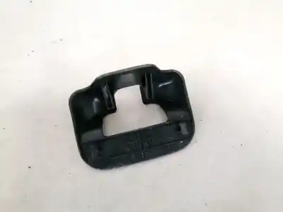 Pezzo di ricambio per auto di seconda mano plastica per toyota corolla (e11) 2.0 d-4d linea sol riferimenti oem iam   