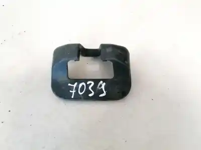 Peça sobressalente para automóvel em segunda mão plásticos por toyota corolla (e11) 2.0 d-4d linea sol referências oem iam 