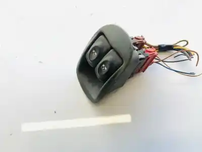 Second-hand car spare part left front power window switch for renault megane i scenic (ja0) motor 1.9 ltr. - 72 kw dti diesel cat oem iam references 838099g