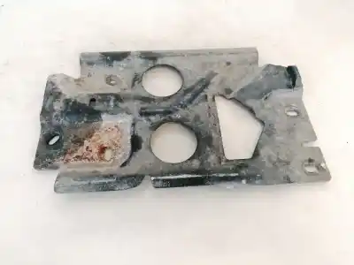 Peça sobressalente para automóvel em segunda mão plásticos por peugeot 406 (8b) 1.9 td referências oem iam 