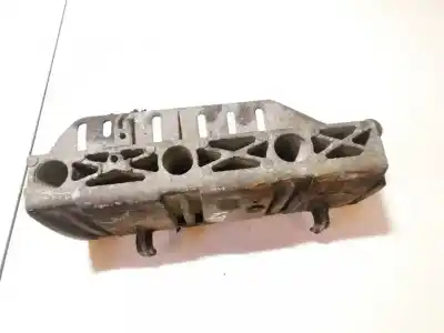 Second-hand car spare part engine support for renault laguna ii (bg0) 1.8 cat oem iam references 7700110112