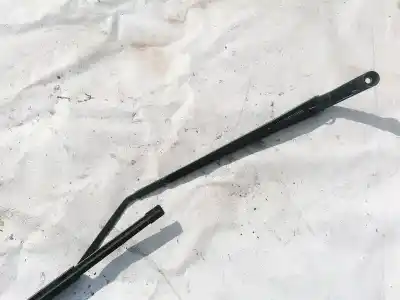 Second-hand car spare part left front windshield wiper arm for toyota corolla (e11) 2.0 d-4d linea sol oem iam references   