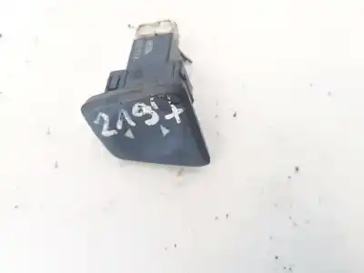 Pezzo di ricambio per auto di seconda mano Interruttore Alzacristalli Anteriore Sinistro per FIAT 500 FIAT 500 1.2 Riferimenti OEM IAM B883  