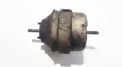 Second-hand car spare part engine support for audi a4 avant (b5) 1.9 tdi oem iam references 8d0199379j