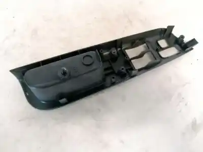 Pezzo di ricambio per auto di seconda mano plastica per toyota corolla (e11) 2.0 d-4d linea sol riferimenti oem iam 7423202220  74232-02220