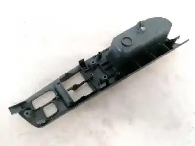 Pezzo di ricambio per auto di seconda mano plastica per toyota corolla (e11) 2.0 d-4d linea sol riferimenti oem iam 7423202220  74232-02220