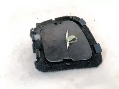 Pezzo di ricambio per auto di seconda mano plastica per toyota corolla (e11) 2.0 d-4d linea sol riferimenti oem iam   