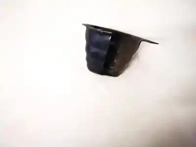 Peça sobressalente para automóvel em segunda mão plásticos por nissan qashqai 1.6 16v referências oem iam 