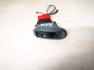 Second-hand car spare part left front power window switch for renault megane i scenic (ja0) motor 1.9 ltr. - 72 kw dti diesel cat oem iam references 838099g
