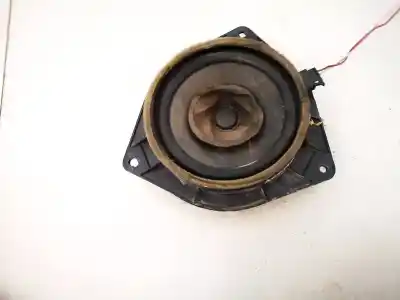 Pezzo di ricambio per auto di seconda mano Altoparlante per TOYOTA YARIS, 2003.03 - 2005.09 FACELIFT 1.0 16V 50KW 1999.04 - 2005.09 Riferimenti OEM IAM 861600D020  86160-0D020