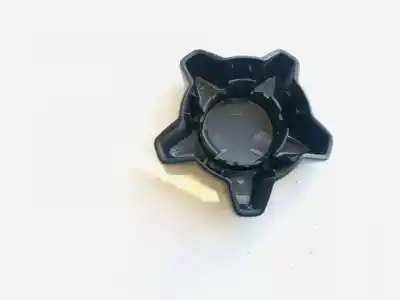 Pezzo di ricambio per auto di seconda mano plastica per volvo v50 (545) 1.6 d riferimenti oem iam 08686047  